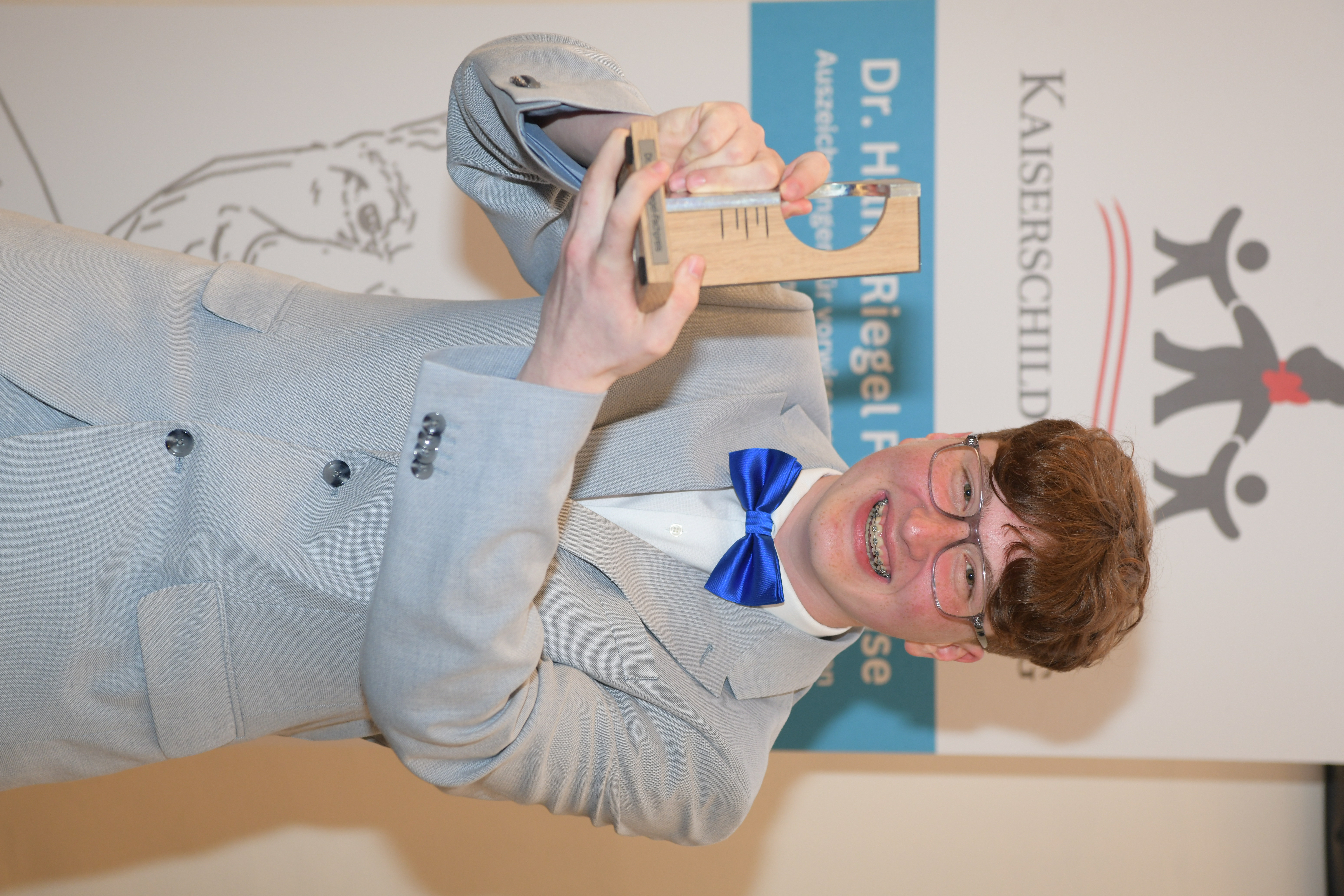Aaron Gessati mit dem Dr. Hans-Riegel-Fachpreis